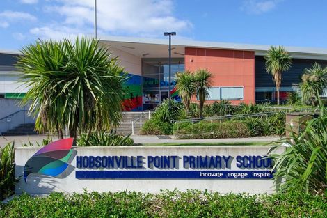 Photo of property in 62 Mapou Road, Hobsonville, Auckland, 0616