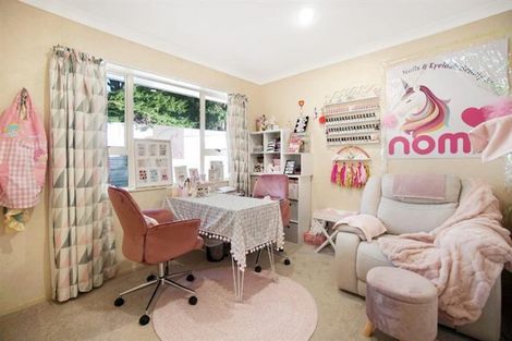 Photo of property in 132b Redoubt Road, Goodwood Heights, Auckland, 2105