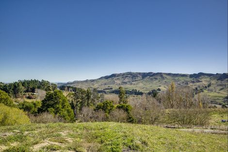 Photo of property in 1 Raratu Road, Kahuranaki, 4295