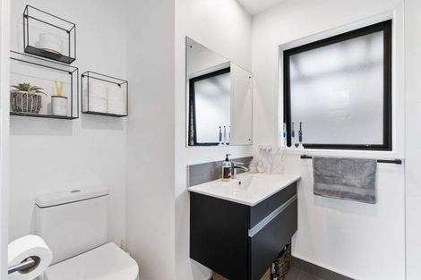 Photo of property in 2a Koromiko Place, Waiuku, 2123