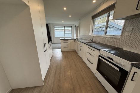 Photo of property in 4 Coates Place, Rangiora, 7400