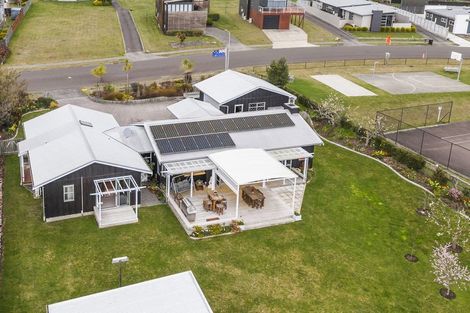 Photo of property in 42 Parekaawa Drive, Motuoapa, Turangi, 3382