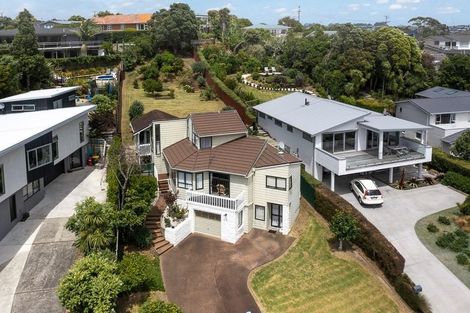 Photo of property in 28 Maori Hut Road, Red Beach, 0932