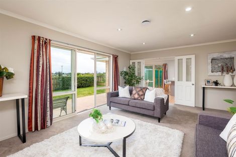 Photo of property in 6 Vangelis Lane, Mairehau, Christchurch, 8013