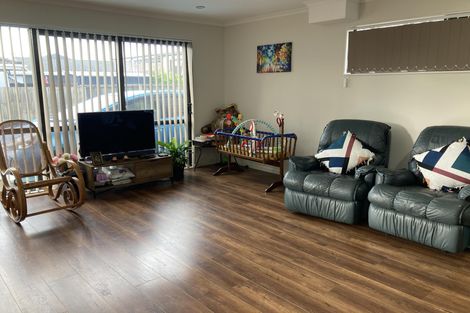 Photo of property in 20c Omagh Avenue, Papatoetoe, Auckland, 2025