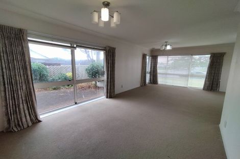 Photo of property in 20 Carriage Close, Northpark, Auckland, 2013
