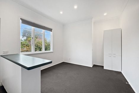 Photo of property in 38 Kirk Street, Otaki, 5512