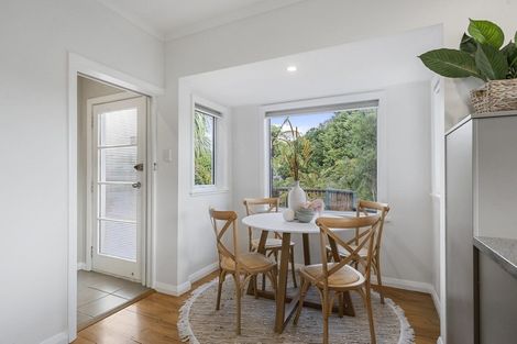 Photo of property in 10 Karaka Grove, Raumati Beach, Paraparaumu, 5032