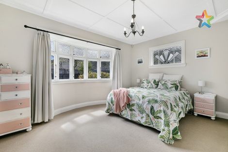 Photo of property in 52 Birdwood Road, Waterloo, Lower Hutt, 5011