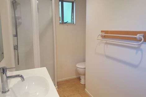 Photo of property in 78 Sunset Road, Unsworth Heights, Auckland, 0632