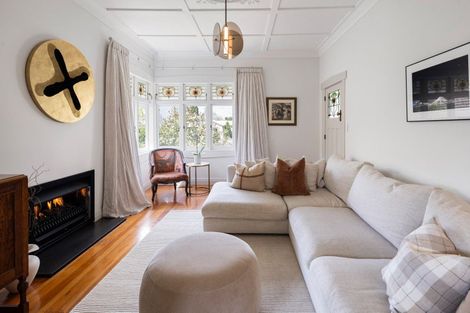 Photo of property in 6 Grosvenor Street, Cambridge, 3434