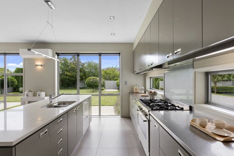 Photo of property in 39 Belgrave Drive, Rangiora, 7400