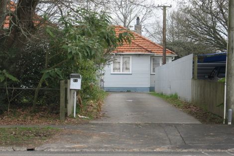 Photo of property in 51 Old Farm Road, Hamilton East, Hamilton, 3216