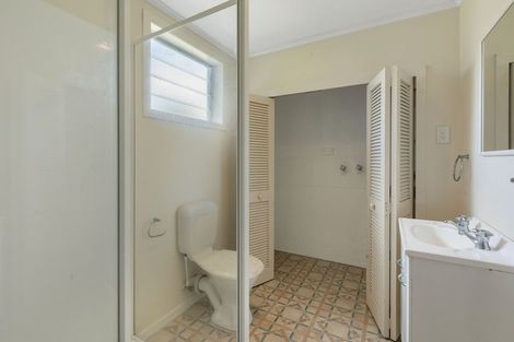 Photo of property in 17 Athenree Road, Athenree, Katikati, 3177