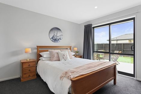 Photo of property in 8 Lawrence Drive, Rolleston, 7614