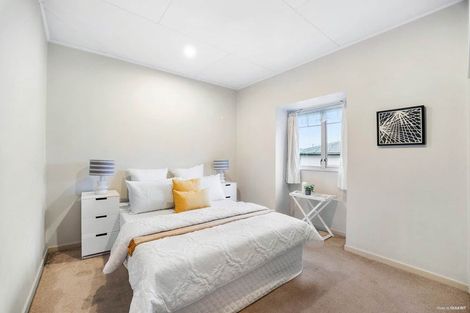 Photo of property in 1/5 Seabrook Avenue, New Lynn, Auckland, 0600