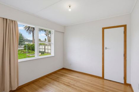 Photo of property in 14 Dittmer Street, Otaki, 5512