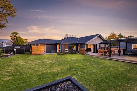 Photo of property in 30 Muller Road, Blenheim, 7201