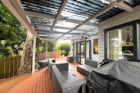 Photo of property in 4/18 Pannill Place, Oteha, Auckland, 0632