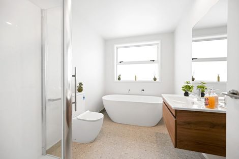 Photo of property in 21 Halo Green, Peacocke, Hamilton, 3206