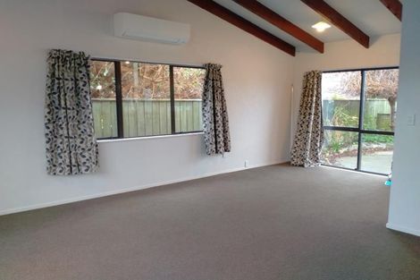 Photo of property in 17 Fleming Crescent, Maraenui, Napier, 4110