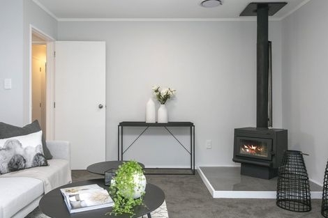 Photo of property in 10 Wembley Place, Richmond Heights, Taupo, 3330