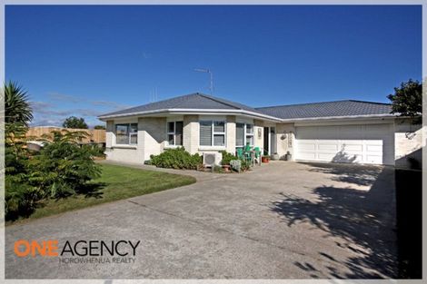 Photo of property in 3 Ferry Street, Foxton Beach, Foxton, 4815