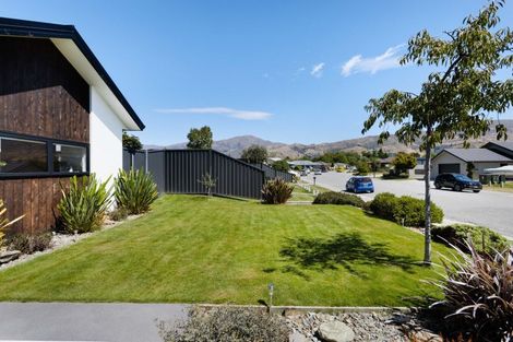 Photo of property in 21 Olds Crescent, Cromwell, 9310