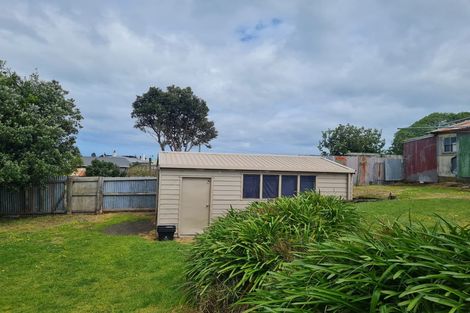 Photo of property in 79 Cornfoot Street, Castlecliff, Whanganui, 4501