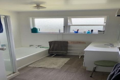 Photo of property in 14 Nimon Street, Havelock North, 4130