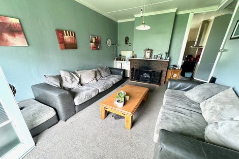 Photo of property in 10 Lewin Street, Balclutha, 9230