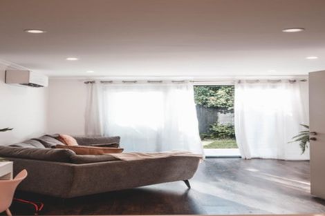 Photo of property in 40 Wharara Lane, Massey, Auckland, 0614