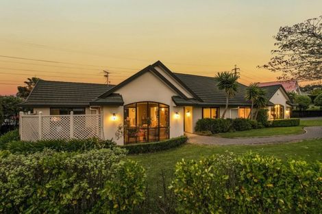 Photo of property in 59 Wairere Road, The Gardens, Auckland, 2105
