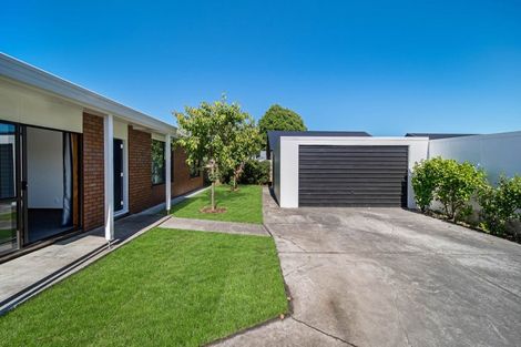 Photo of property in 1/14 Radnor Street, St Albans, Christchurch, 8014