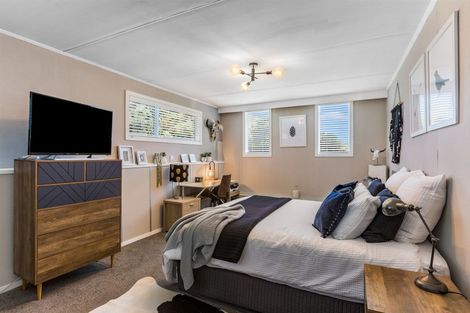 Photo of property in 49 Pope Street, Camborne, Porirua, 5026