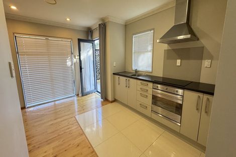 Photo of property in 20 Opal Avenue, Pakuranga, Auckland, 2010