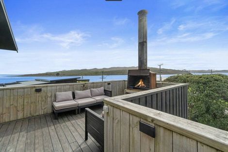 Photo of property in 8 Wainamu Road, Raglan, 3297