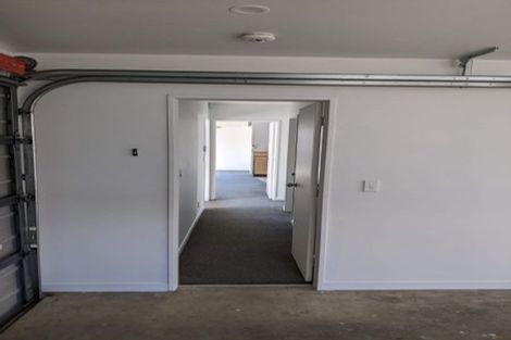 Photo of property in 1b Pollen Street, Johnsonville, Wellington, 6037