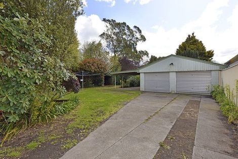 Photo of property in 91 Crofton Road, Harewood, Christchurch, 8051