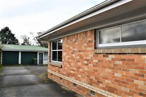 Photo of property in 24 Kelvin Place, Hamilton East, Hamilton, 3216