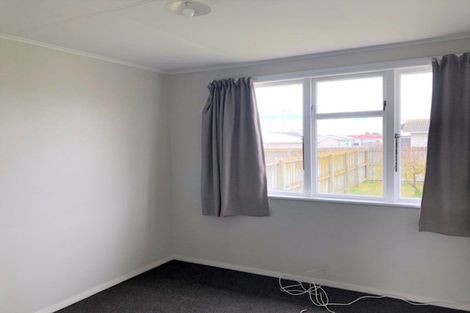 Photo of property in 14 Rogers Street, Castlecliff, Whanganui, 4501