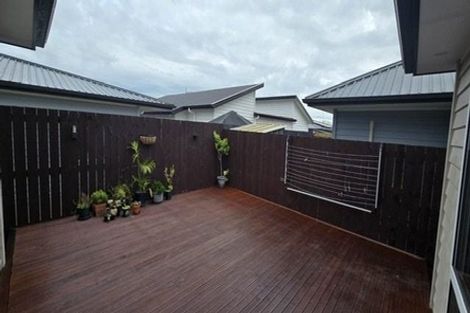 Photo of property in 10 Kutukutu Street, Takanini, 2112