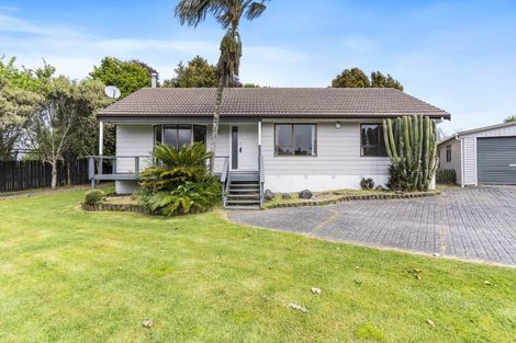 Photo of property in 24 Pinehurst Place, Wattle Downs, Auckland, 2103
