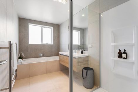 Photo of property in 1 Whenuapai Drive, Whenuapai, Auckland, 0618