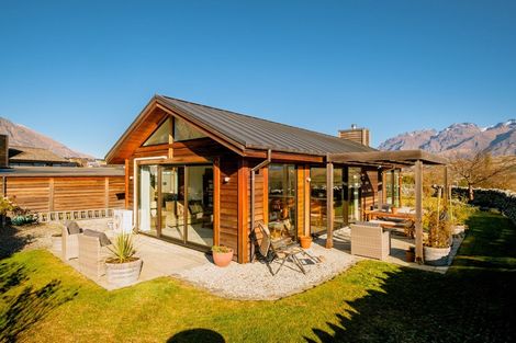 Photo of property in 1 Skye Lane, Jacks Point, Queenstown, 9371