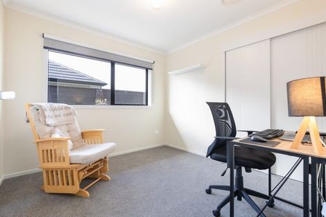 Photo of property in 46 Norfolk Drive, Cambridge, 3434