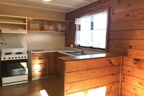 Photo of property in 69 Glenview Road, Glen Eden, Auckland, 0602