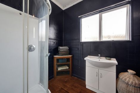 Photo of property in 48b Richmond Street, Waitara, 4320