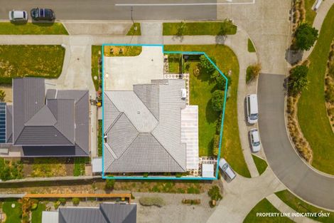 Photo of property in 6 Kahika Grove, Huapai, Kumeu, 0810