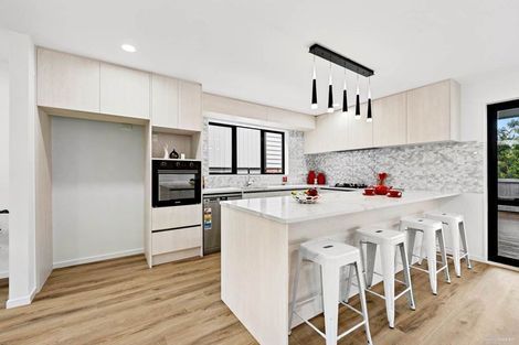 Photo of property in 7 Liban Place, Massey, Auckland, 0614